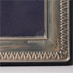 Silver upright photograph frame on easel stand, aperture size 20cm x 14.5cm Sheffield 2001 Maker Carr's of Sheffield