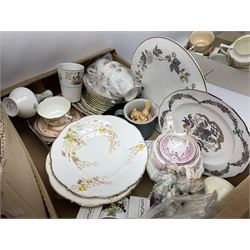 Quantity  of Victorian and later ceramics to include Wedgwood Jasperware, set of six Rosenthal shallow bowls decorated with birds, Crown Devon Fieldings musical tankard The Irish Jaunting Car, Royal Doulton, Folk Art style stoneware vase, Denby, etc