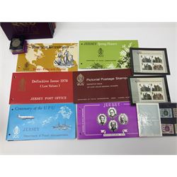 Stamps, coins and medallions, including ten coinage of Great Britain and Northern Ireland year sets dated 1970 to 1978 inclusive and 1980, commemorative crowns, 'The Royal Standards' three sterling silver ingot set produced by The Danbury Mint, small number of stamps etc