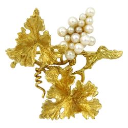 18ct gold pearl grape vine brooch, stamped K18