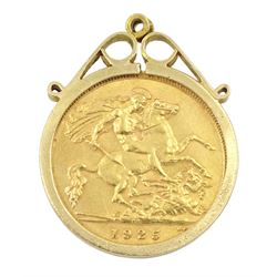 King George V 1925 gold half sovereign coin, South Africa mint, loose mounted in 9ct gold pendant, hallmarked