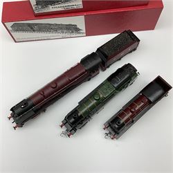 Hornby Dublo - three re-painted locomotives comprising LMS Duchess Class 4-6-2 'Duchess of Atholl' No.6231; 2-6-4 Tank No.80135; and Class N2 Metropolitan 0-6-2 Tank No.203; all in modern boxes (3)
