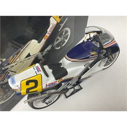 Minichamps Classic Bike Series 1:12 scale die-cast model - Honda NSR500 Wayne Gardner GP1987; boxed