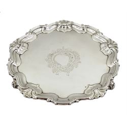Victorian silver waiter with shell and scroll pie crust border by Hawksworth, Eyre & Co Ltd, London 1900, approx 11.5oz