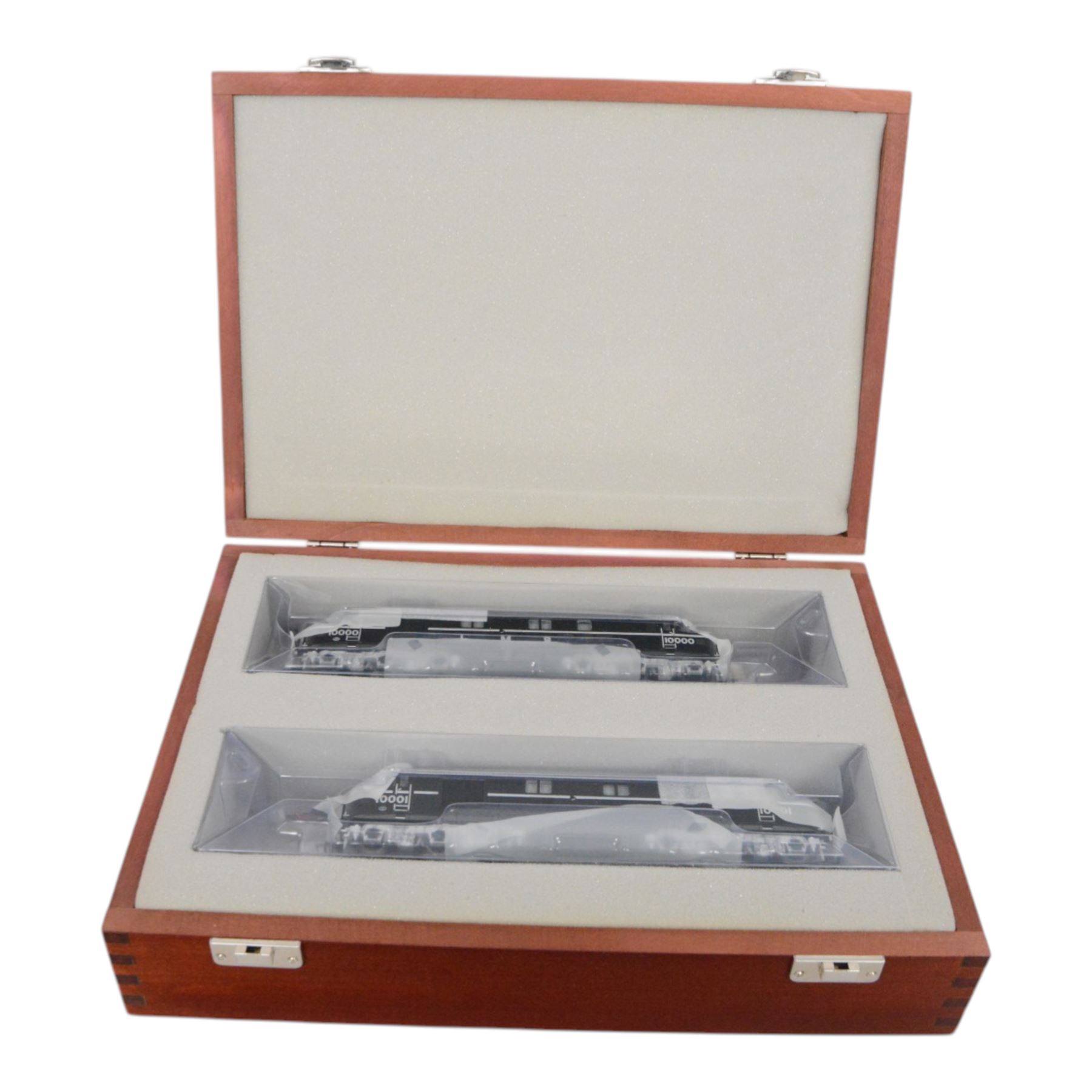 Limited edition Bachmann 00 gauge 'The LMS Twins' locomotives 10000 & 10001, in black livery, limited edition no. 256/500, in wooden presentation case with certificate of authenticity