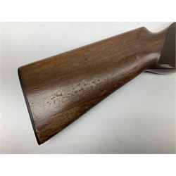 Winchester Japan 5500 12-bore by two-and-three quarters over-and-under double barrel boxlock ejector sporting gun, with 71cm barrels, ventilated rib and barrels, the walnut stock with chequered pistol grip and fore-end, single selective trigger and top safety, serial no.K542927E, L115cm overall; in gun sling SHOTGUN CERTIFICATE REQUIRED