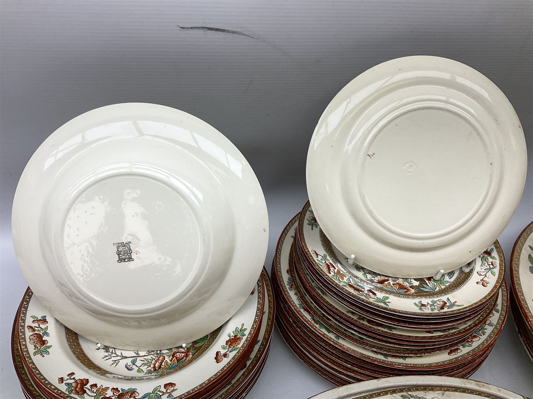 Victorian Copeland Spode Indian Tree pattern dinner service, to include sixteen dinner plates, fifteen side plates, eleven soup bowls in two sizes, four covered tureens of various forms, eight serving platters of various sizes etc  (74)