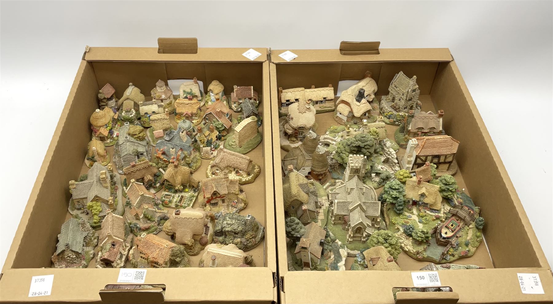 リリパットレーン　THE WAGGON & HORSES Lilliput Lane THE WAGGON & HORSES | eBay