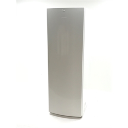  Gorenje R60395DW fridge, W60cm, H179cm (This item is PAT tested - 5 day warranty from date of sale)  