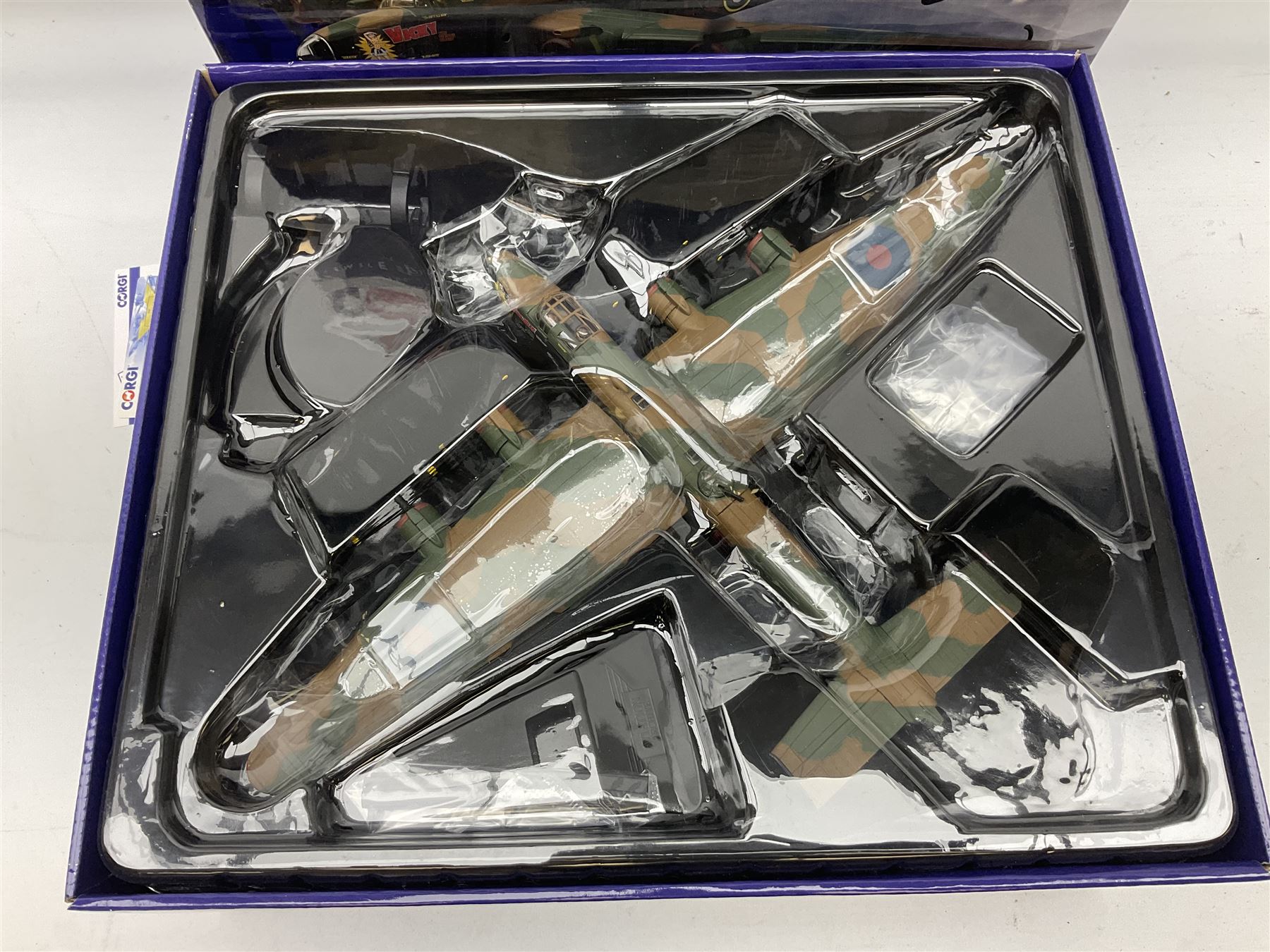 Corgi Aviation Archive - limited edition AA37208 1:72 scale model of a Handley Page Halifax B.VII bomber No.0630/1400, boxed with certificate card; together with Corgi Aviation Archive - limited edition AA34802 1:72 scale model of a Vickers Wellington Mk.X bomber No.2082/3000, unboxed (2)