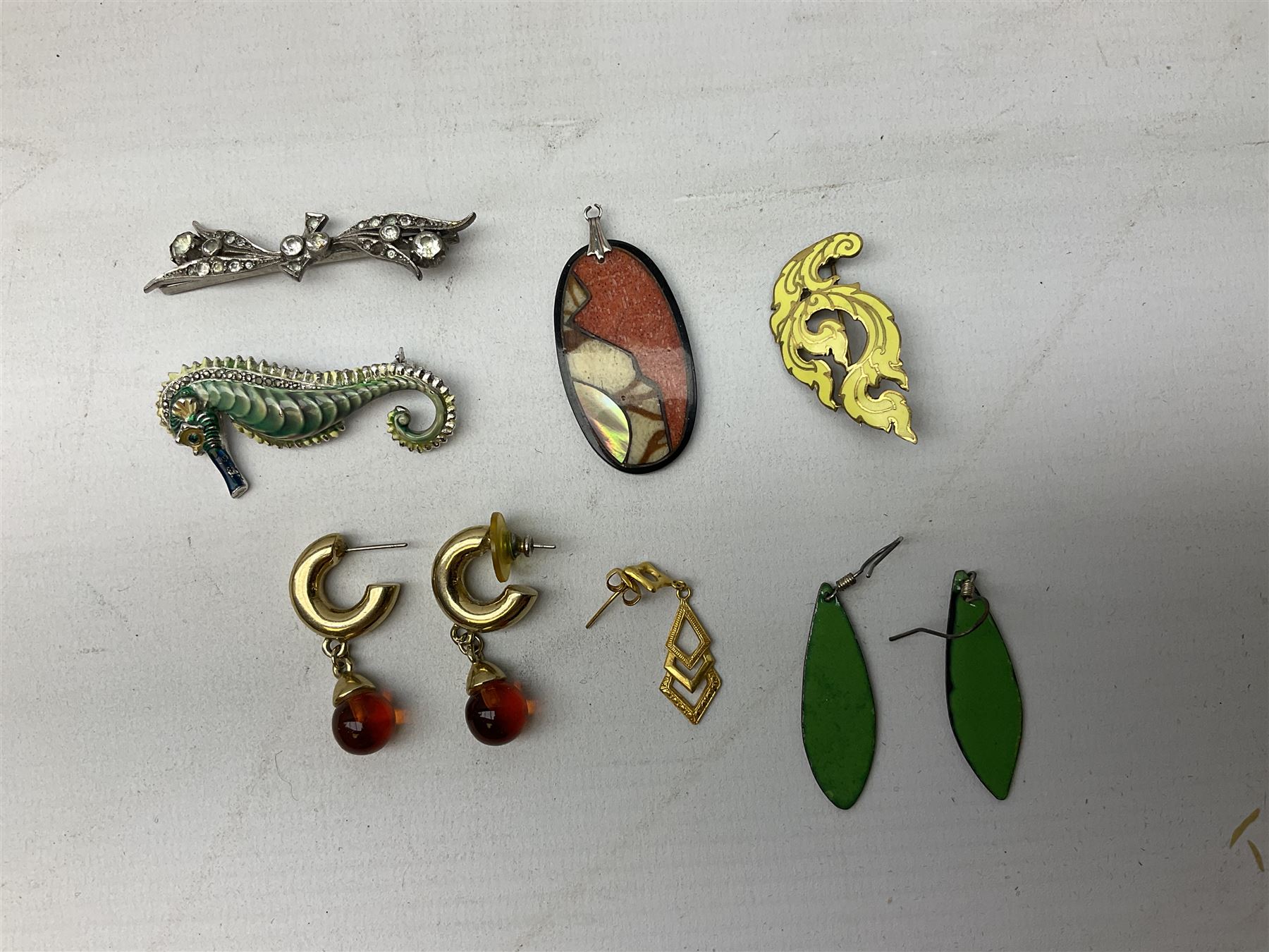 Costume jewellery including necklaces, pendants, bangles etc