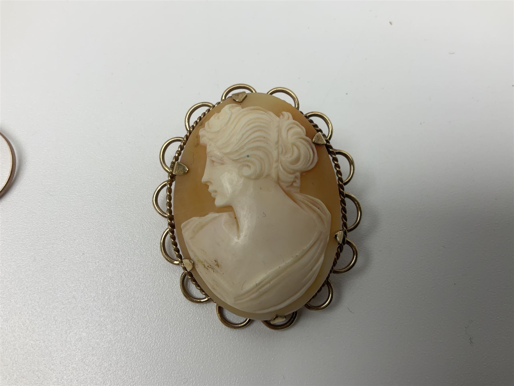 Victorian and later 9ct gold jewellery including glazed photo pendant, three gold cased wristwatches, signet ring and a cameo brooch, all hallmarked and silver jewellery including fobs, wristwatch, brooches and rings etc 