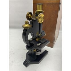 Three boxed microscopes, comprising Hawkslay & Sons Spencer Buffalo microscope no 68177, J Swift & Son microscope and R & J Back microscope no 30241