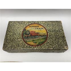 Hornby ‘0’ gauge - No. 0 Goods Set box containing clockwork LNER 0-4-0 locomotive with matching tender no.2710 in black and gold, originally from the No. 1 Goods Set; with NE open wagon, quantity of track, track clips, buffer and key 