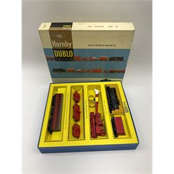 Hornby Dublo - two-rail set 2049 Breakdown Train with Class N2 0-6-2 tank locomotive no.69550, boxed.