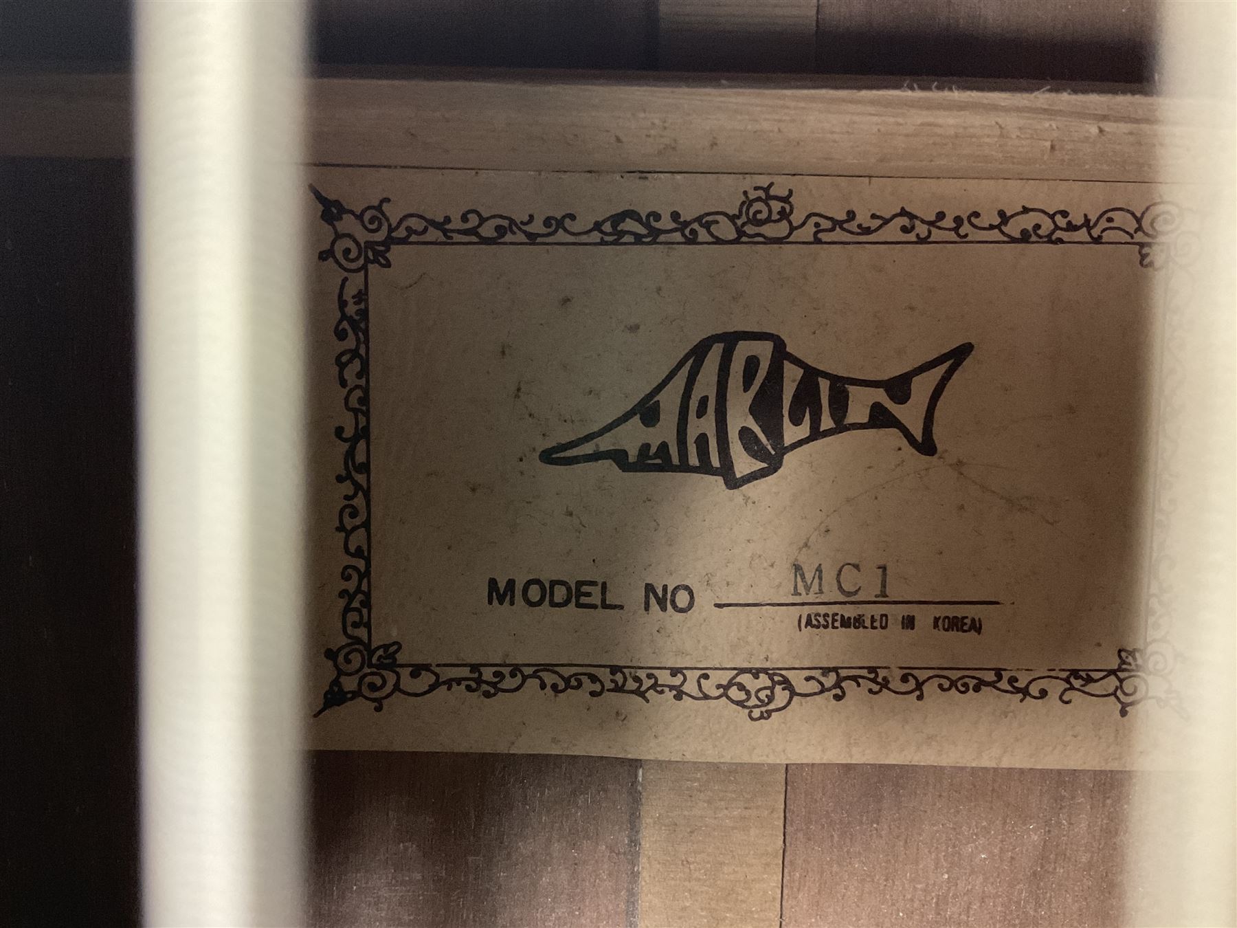 Marlin Classic acoustic guitar model MC1 in green and red L100cm; in simulated reptile skin hard carrying case