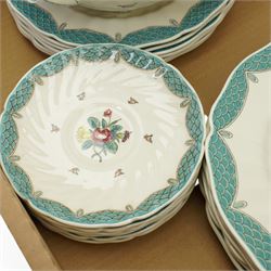 Royal Doulton Lowestoft Bouquet tea and dinner wares, including two vegetable dishes, six dinner plates and six smaller plates, and six saucers