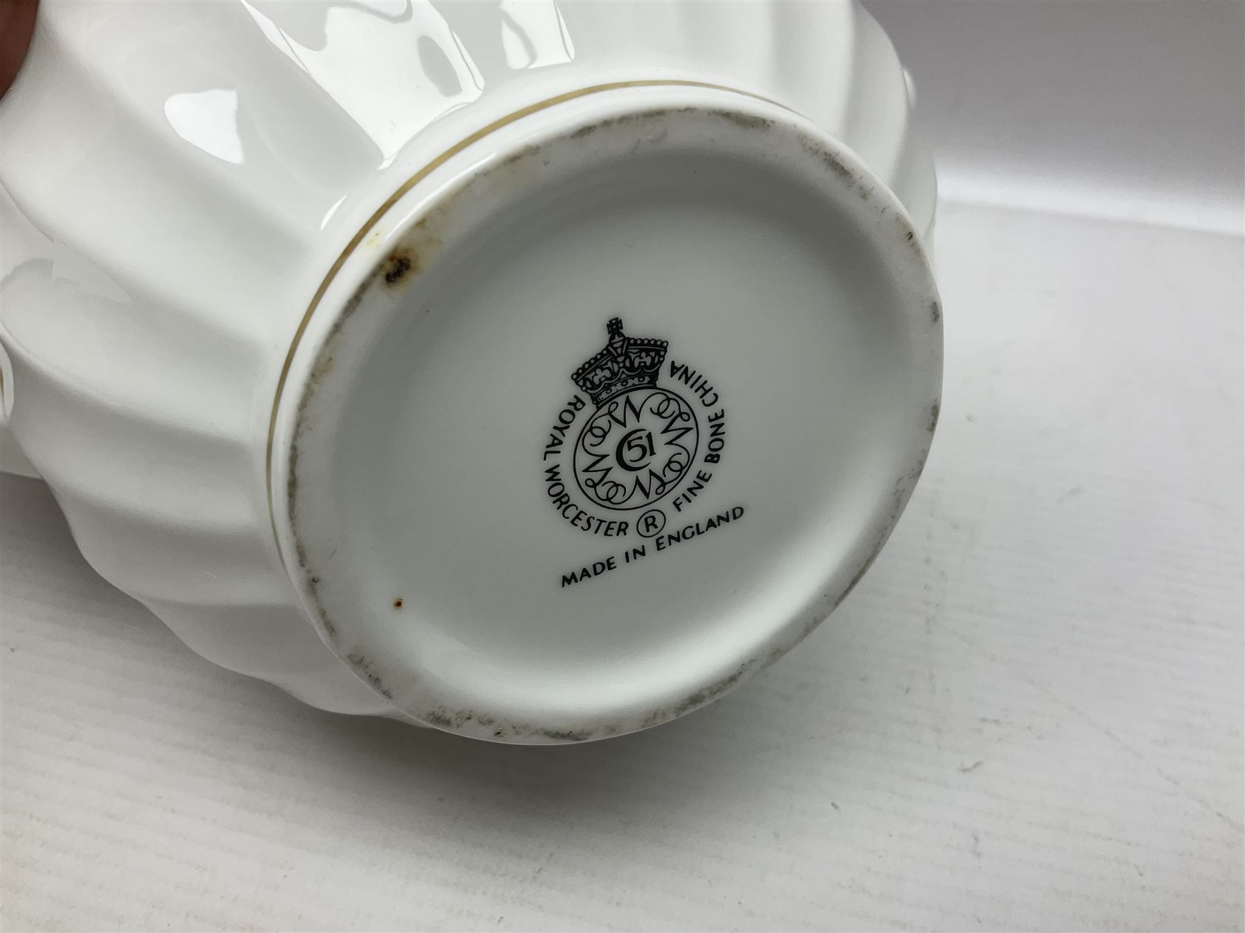 Royal Worcester Roanoke pattern coffee service, including coffee pot, coffee cans and saucers, milk and sugar bowl, together with Coalport Junetime pattern teacups and saucers