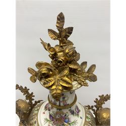 Franklin Mint; Marie Antoinette flowers of Versailles clock, H42cm