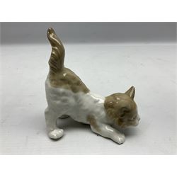 Six Lladro figures, comprising A Friend for Life no 7685, Rabbit Eating no 4773, Sitting Bunny no 5907, Washing up no 5887, Surprised cat no 5114 and Scar-dy Cat no 5092, all with original boxes, largest example H15cm 
