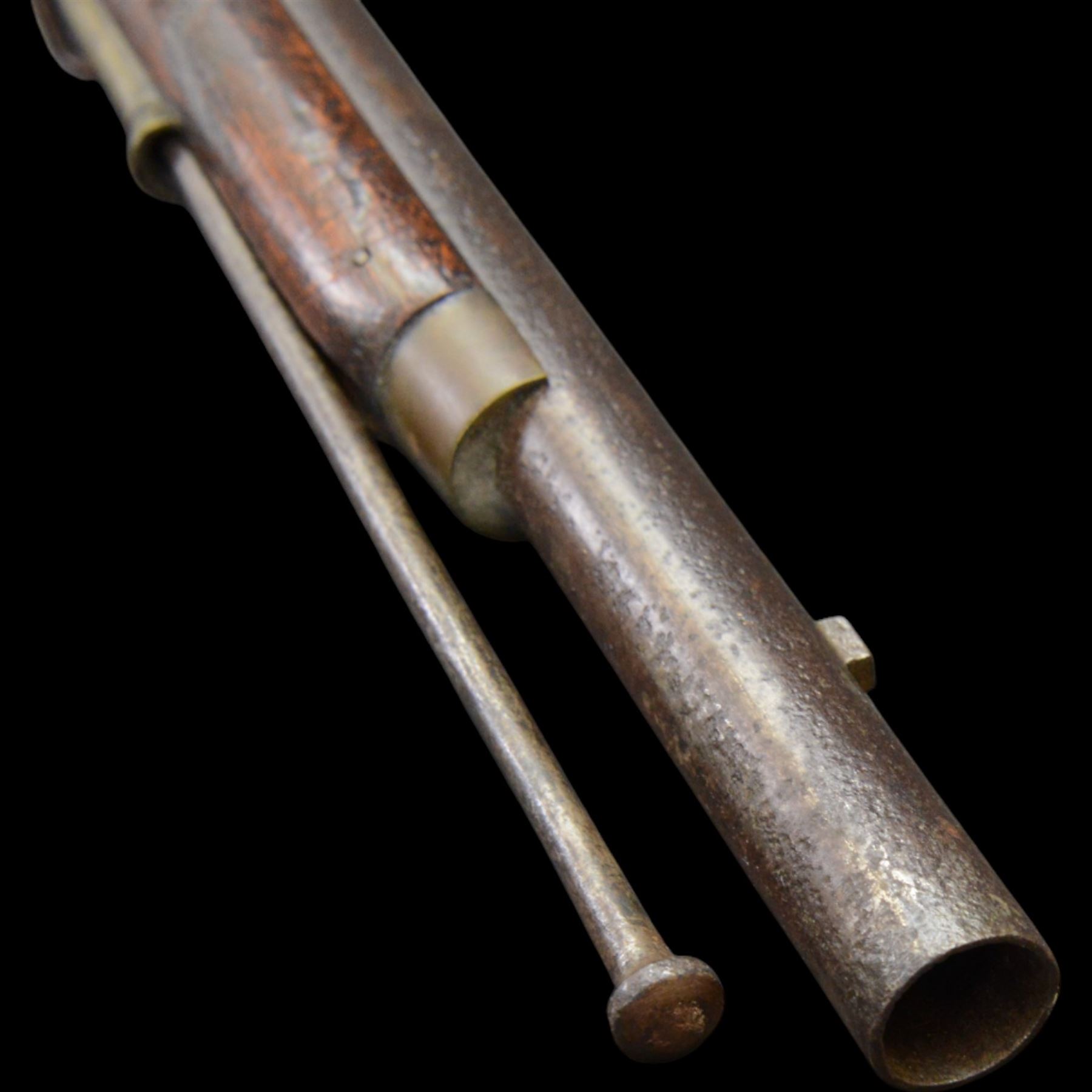 19th century 1793 Brown Bess flintlock musket, the 100cm barrel with ram rod under, full walnut stock with brass butt, carrying sling brackets, action marked Parsons and period triangular socket bayonet, L139cm

