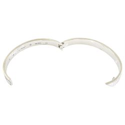 Cartier 18ct white gold single stone, round brilliant cut diamond Anniversary bangle, No. BM 3052, hallmarked