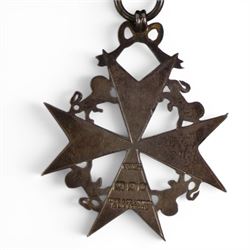 Masonic interest silver gilt and white enamel Knights Templar cross, hallmarked, together with red enamel cross and Knights templar breast star