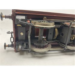 Gauge 1 - kit-built electric 0-6-0 tank locomotive No.1793 in LMS red and black livery with well detailed cab L29cm W8.5cm 