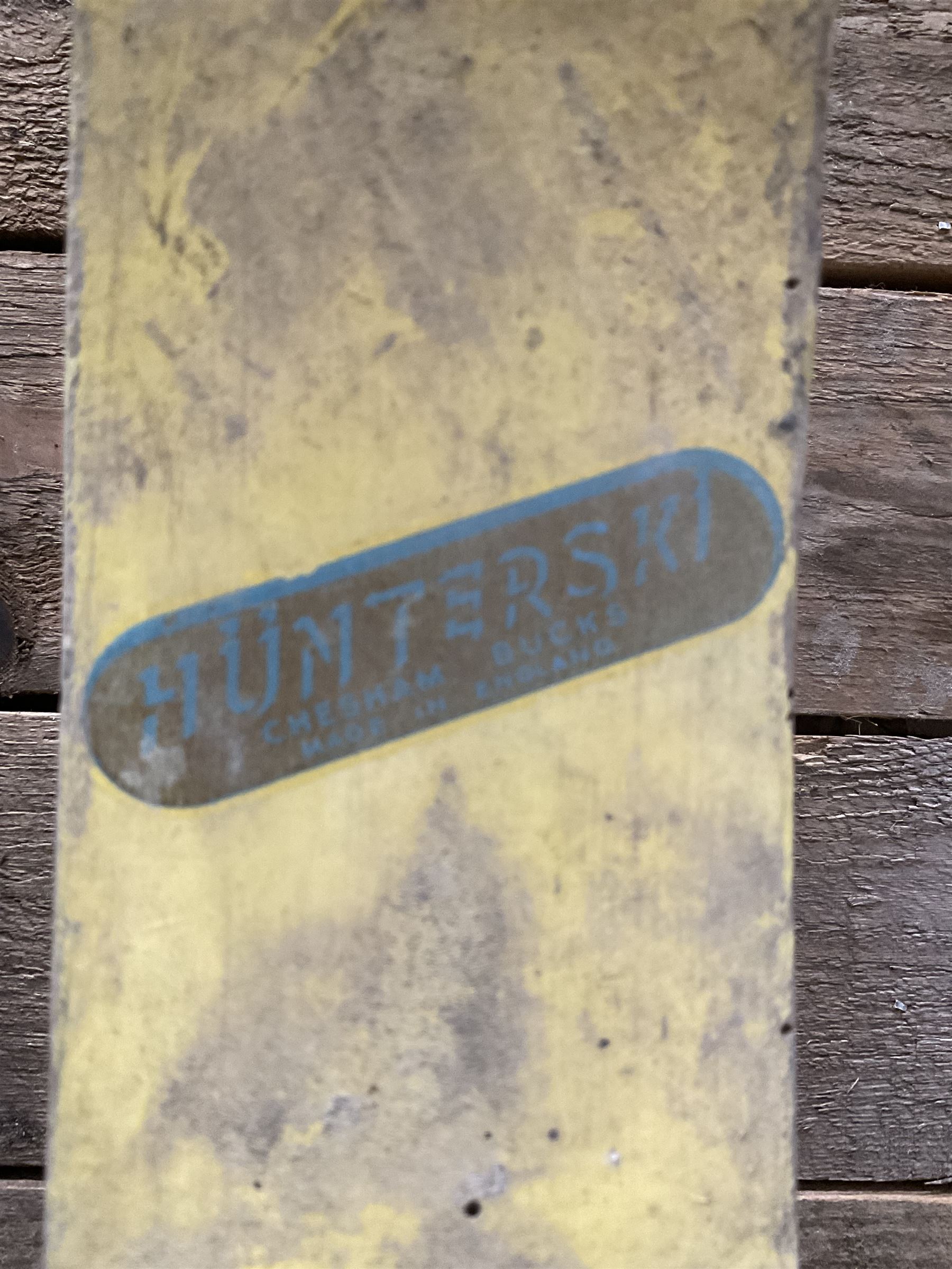 Two pairs of vintage skis, L207cm and 197cm