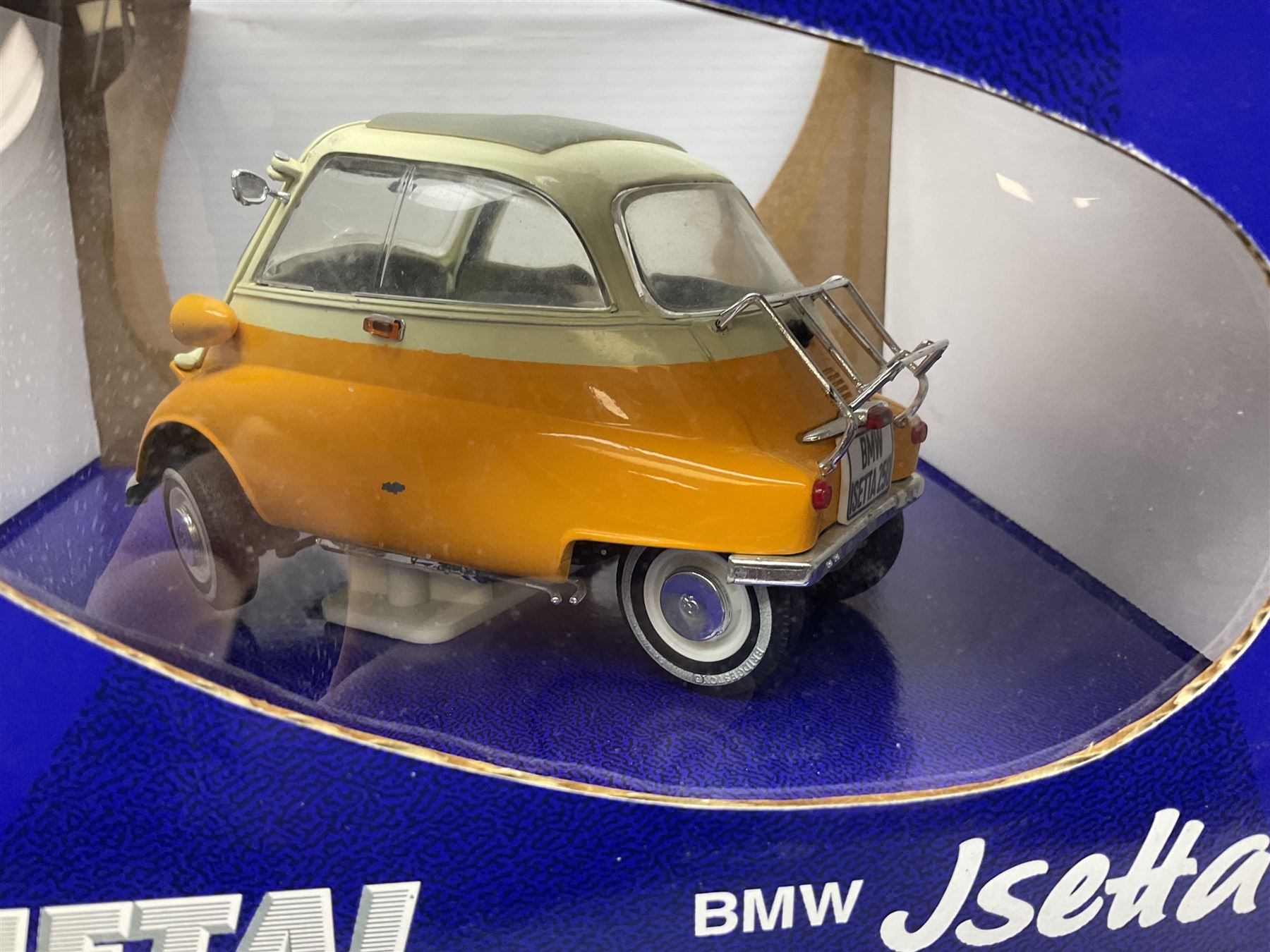 Revell - seven 1:18 scale die-cast models comprising '55 Ford Thunderbird; '56 Thunderbird 'Pink Dream'; '69 Corvette Convertible; 1965 Ford Mustang Convertible; Honda NSX; Pininfarina Mythos; and BMW Isetta 250; all boxed (7)