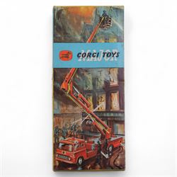 Triang pressed steel milk float with plastic bottles, together with a Pelham white rabbit puppet, wooden duck toy, pull along dog and Corgi Simon Snorkel engine