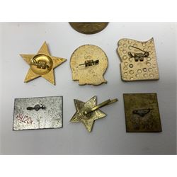 Five WW1 French medals comprising Medaille Militaire Gallantry Award, two Croix de Combattant, Medaille Commemorative Francais 1914-18 and a Patriotic Medal; together with small quantity of Russian badges etc