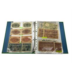 Collection of German banknotes, mostly dating between 1918 and 1923, many being of a high grade, with vendor's inventory, housed in a ring binder