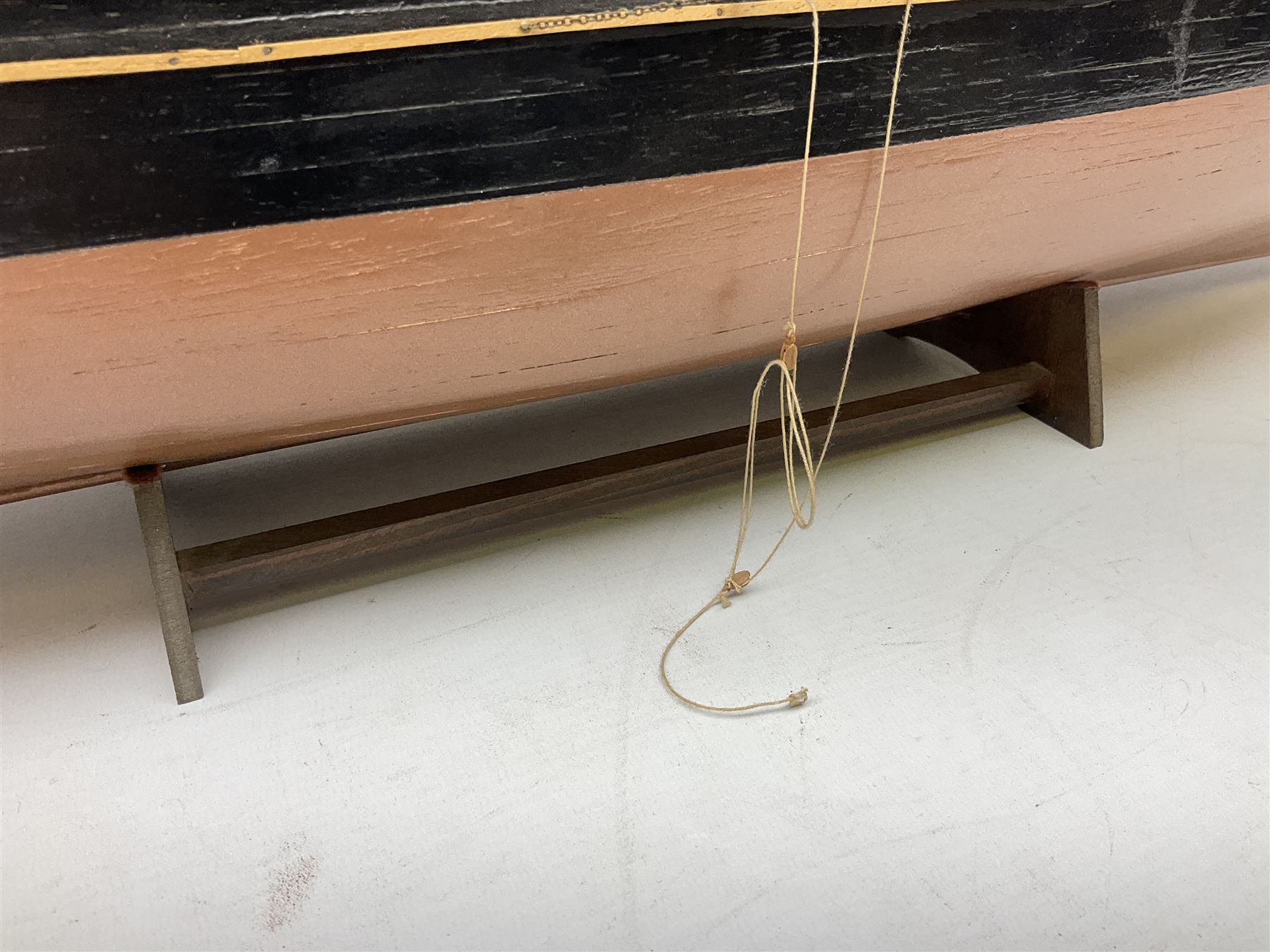 Three masted kit built sailing ship with cloth sales, deck fittings and full rigging, on open display, L110cm, H80cm  
