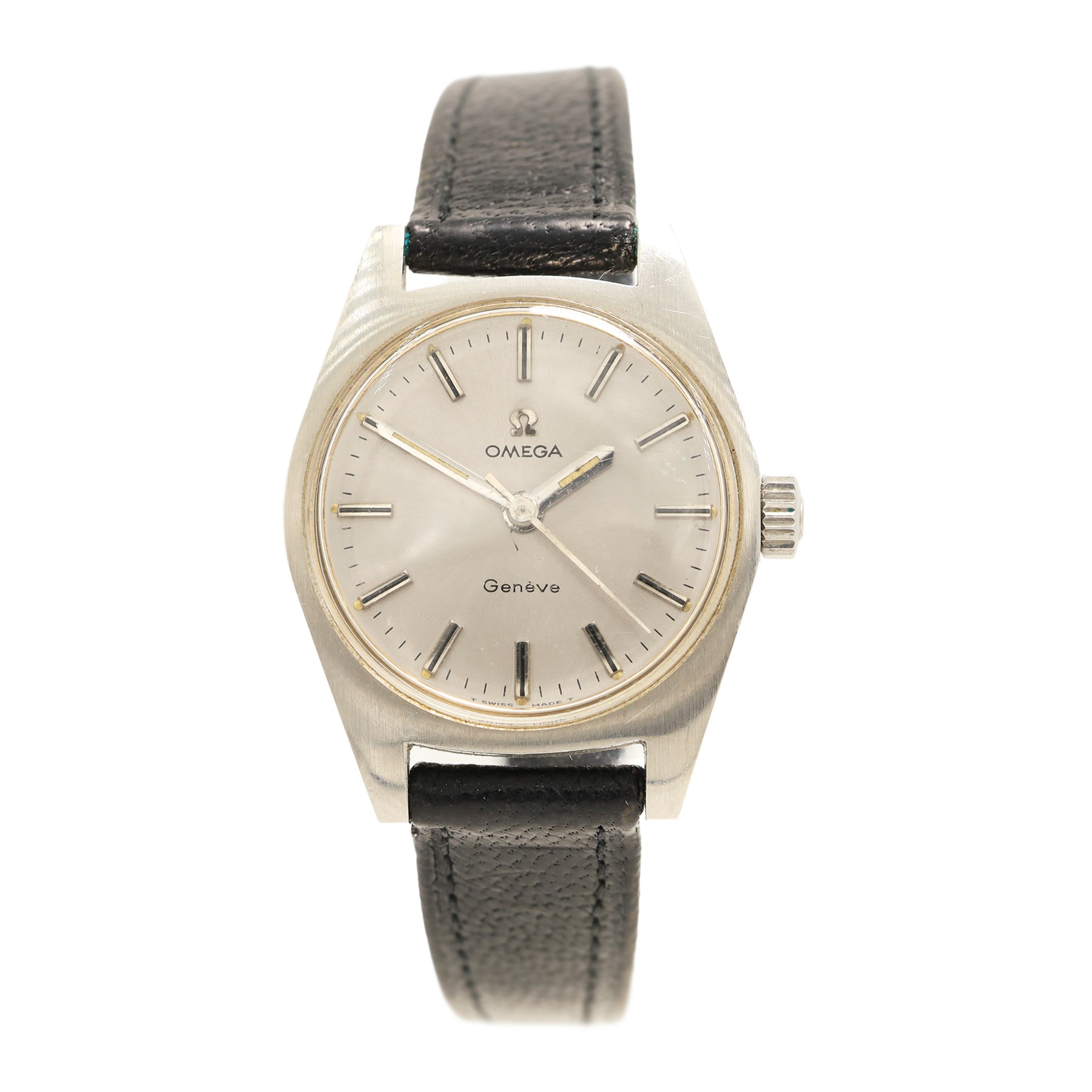 Omega ladies stainless steel manual wind wristwatch, Ref. 535.014, Cal. 630, silvered dial with baton hour markers, on black leather strap