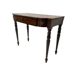 Early 19th century mahogany breakfront side table, the moulded top over single frieze drawer, on turned and reeded supports