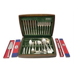 Oneida Community silver plated canteen of cutlery, decorated in the Coronation pattern, cased, together with additional silver plated cutlery