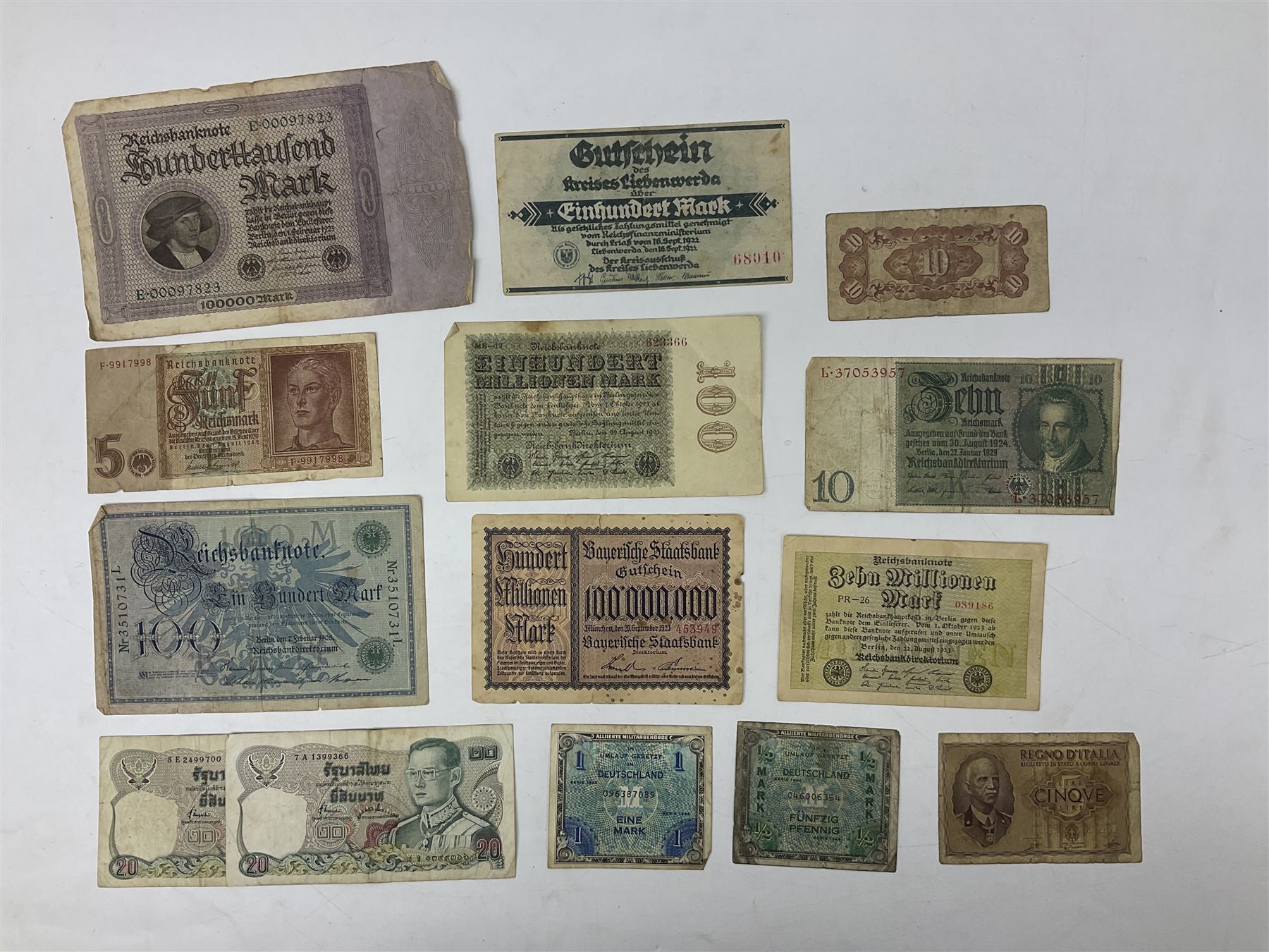 Great British and World coins and banknotes, including two Queen Victoria 1887 florins, King George V 1930 halfcrown, pre decimal pennies and other denominations, five Queen Elizabeth II five pound coins, United States of America 1964 Kennedy half dollar, German and other banknotes etc