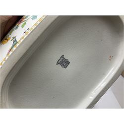 Copeland Spode tureen and platter, in peacock pattern, together with Herend Hungary trinket box and cover, Copeland vase and other ceramics 