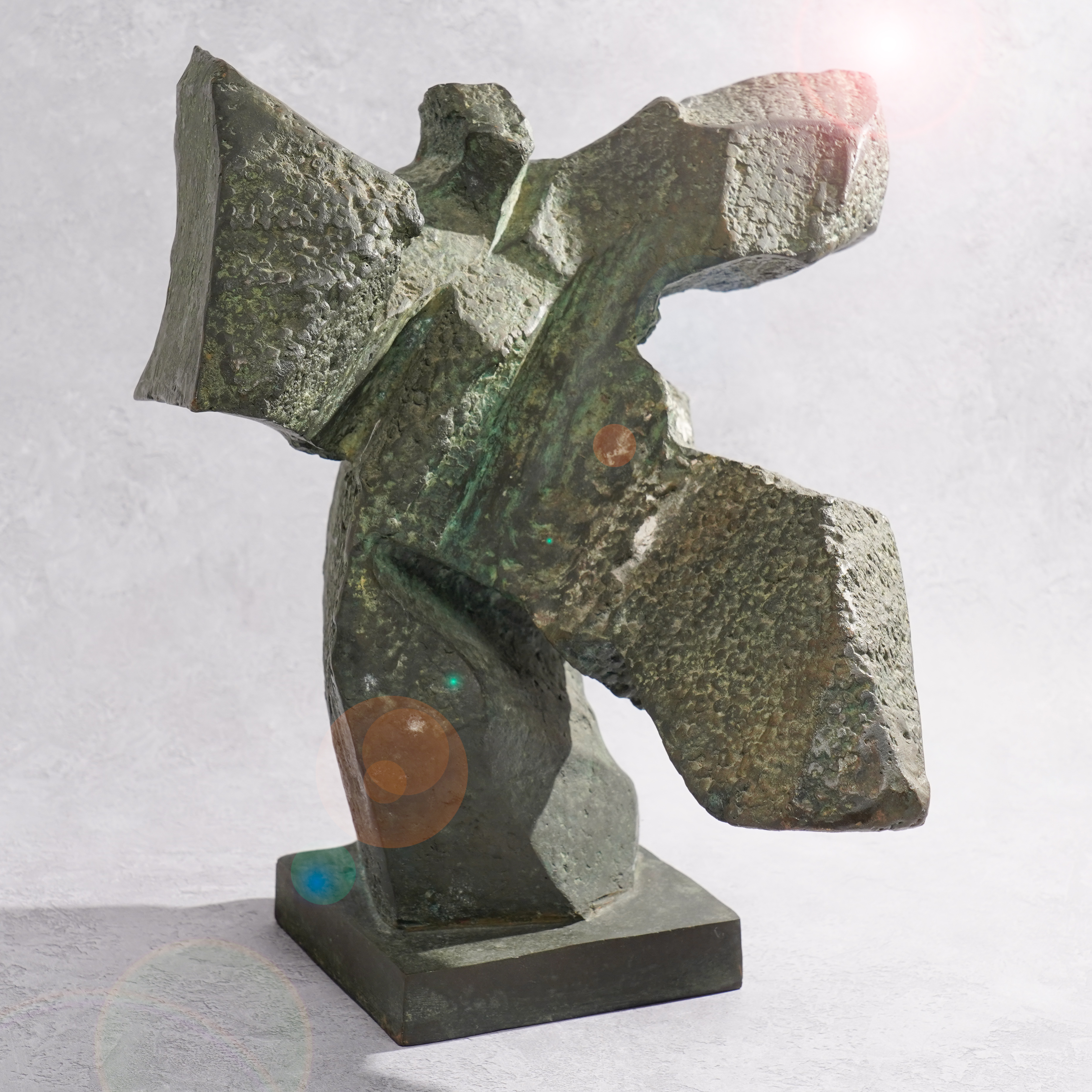 Sell Sculpture & Three-Dimensional Art